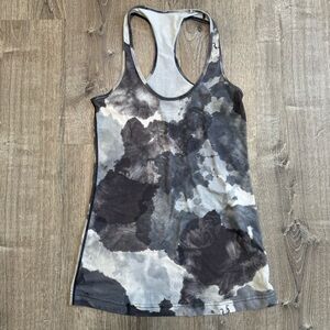 Lululemon Cool Racerback Gray Watercolor Pattern